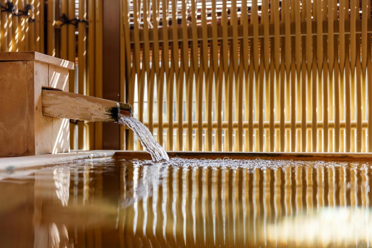 Tachibana Shikitei Hotel Кага Екстериор снимка