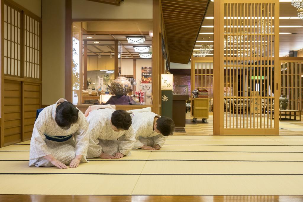 Tachibana Shikitei Hotel Кага Екстериор снимка